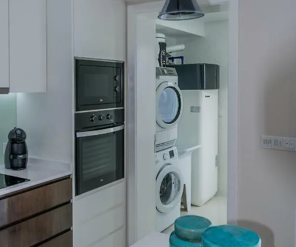 Rr House Ribeira Quente